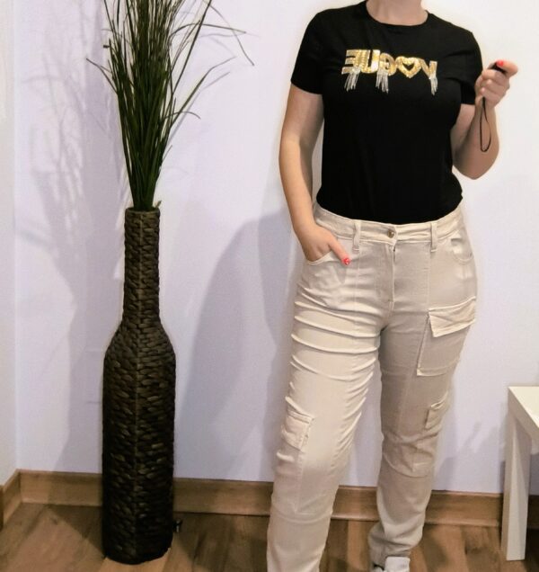 Camiseta Vogue Negra - Imagen 3