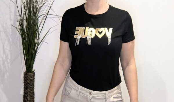 Camiseta Vogue Negra - Imagen 2